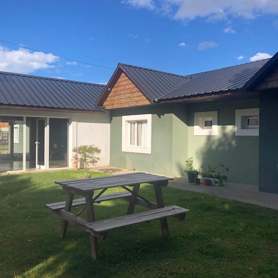 Hospedar Calafate - Los Lupinos Ξενοδοχείο Ελ Καλαφάτε Εξωτερικό φωτογραφία