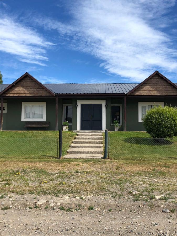 Hospedar Calafate - Los Lupinos Ξενοδοχείο Ελ Καλαφάτε Εξωτερικό φωτογραφία
